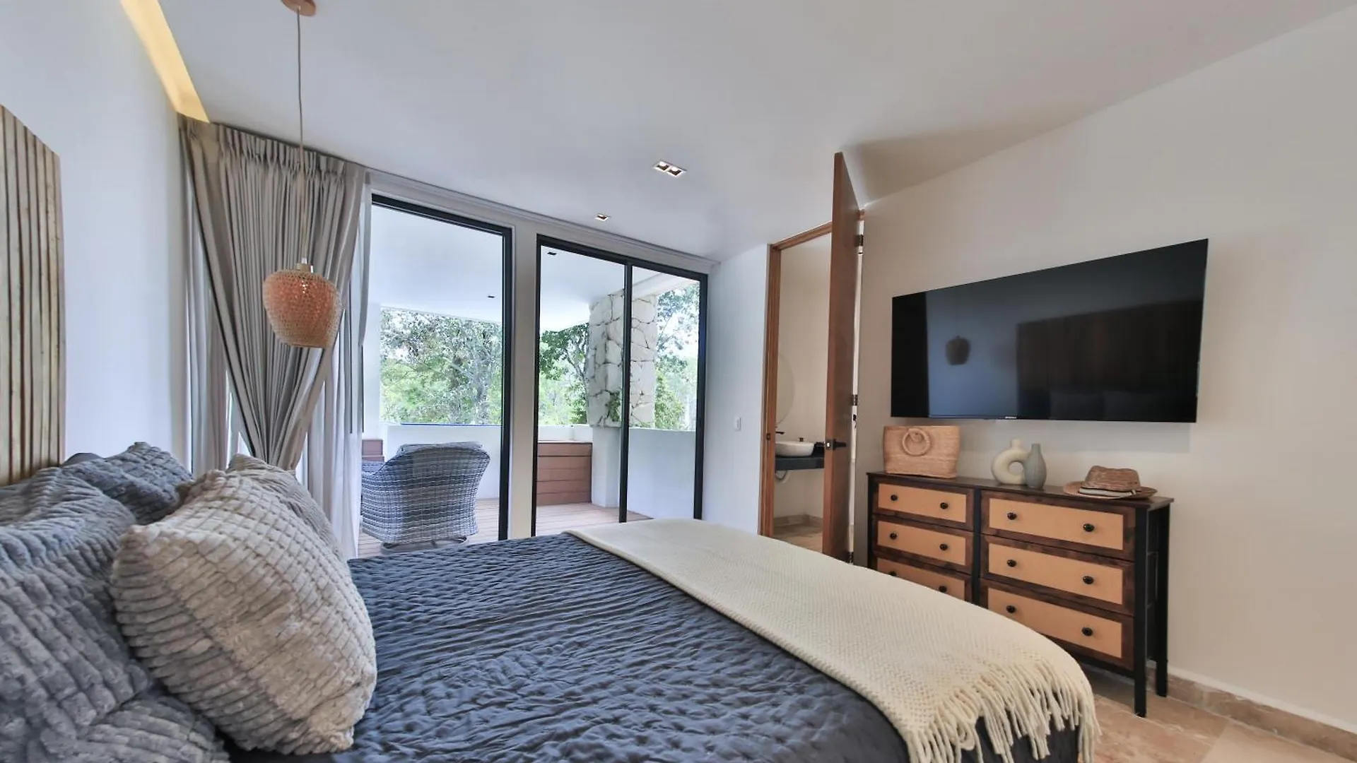 Sak Tuunich Tulum Luxury Residences