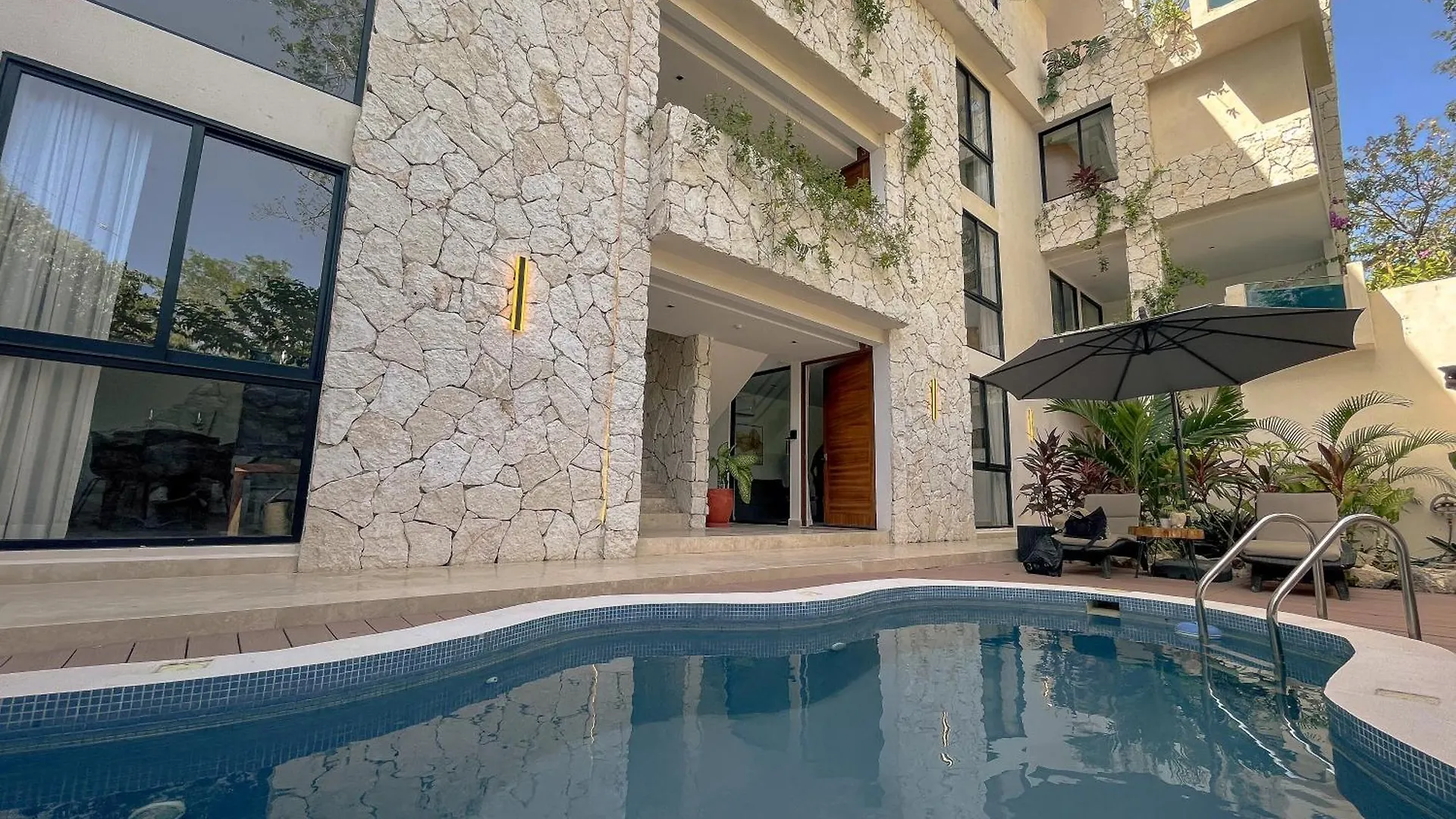 Sak Tuunich Tulum Luxury Residences